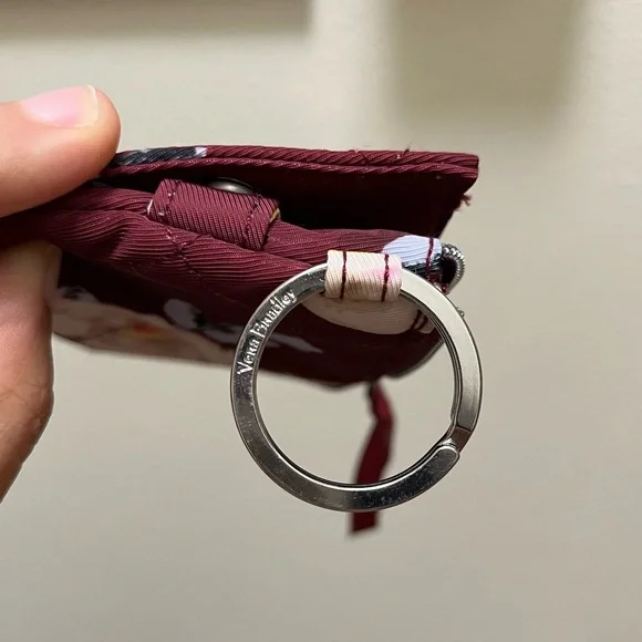 •VERA BRADLEY• RFID Deluxe Zip ID Case Blooms and Branches Burgundy Card Holder - Picture 9 of 9